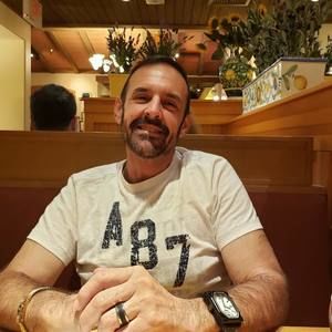 Meet your Posher, Armando